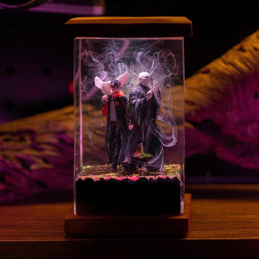 Magical Fantasy Diorama Night Light - Handmade Wizard Duel Resin Epoxy Lamp