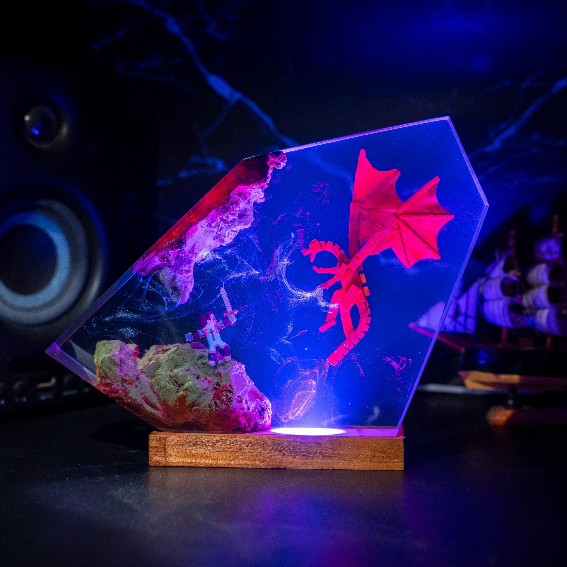 Ender Dragon Minecraft Epoxy Resin Lamp 
