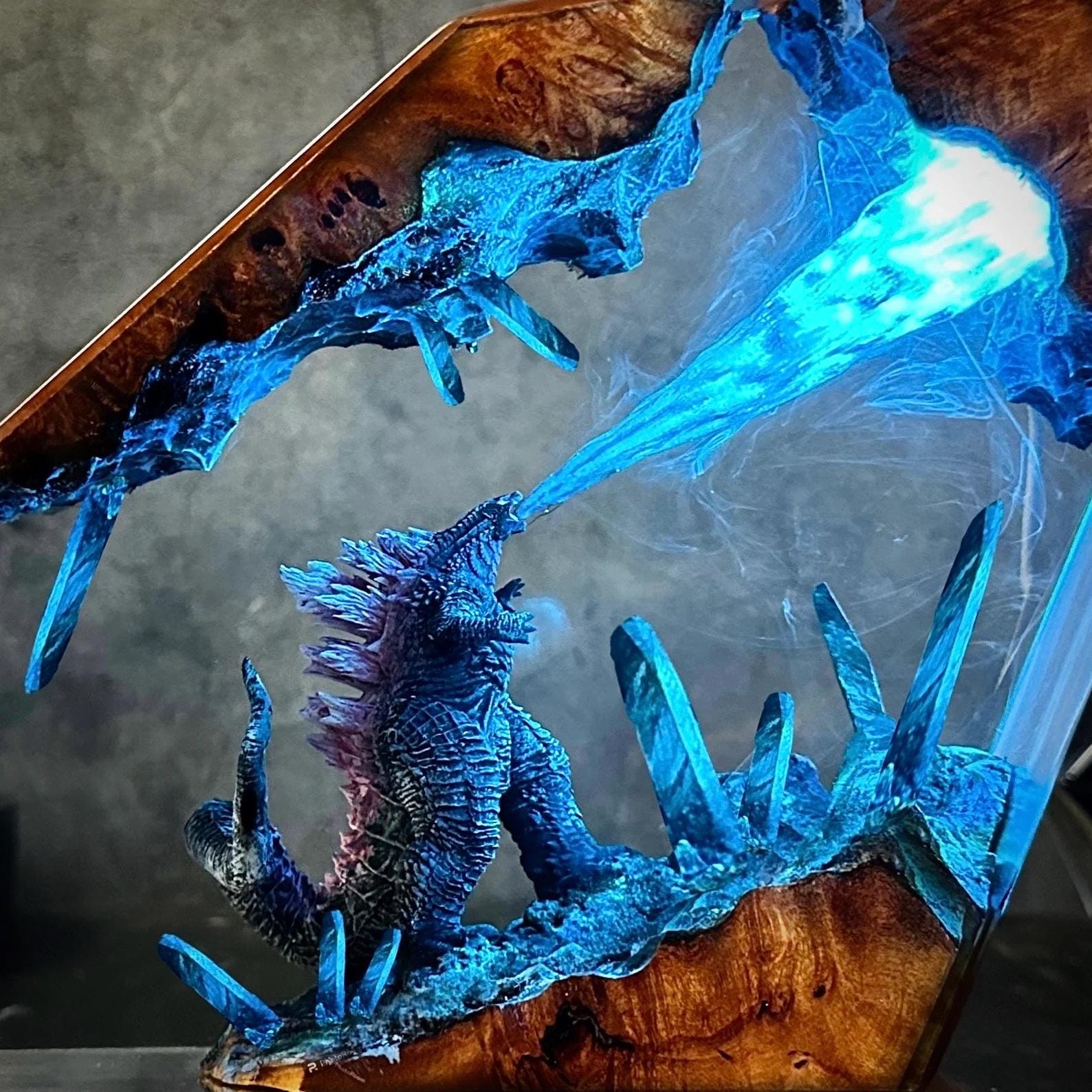 Godzilla Diorama Atomic Beam Night Light  