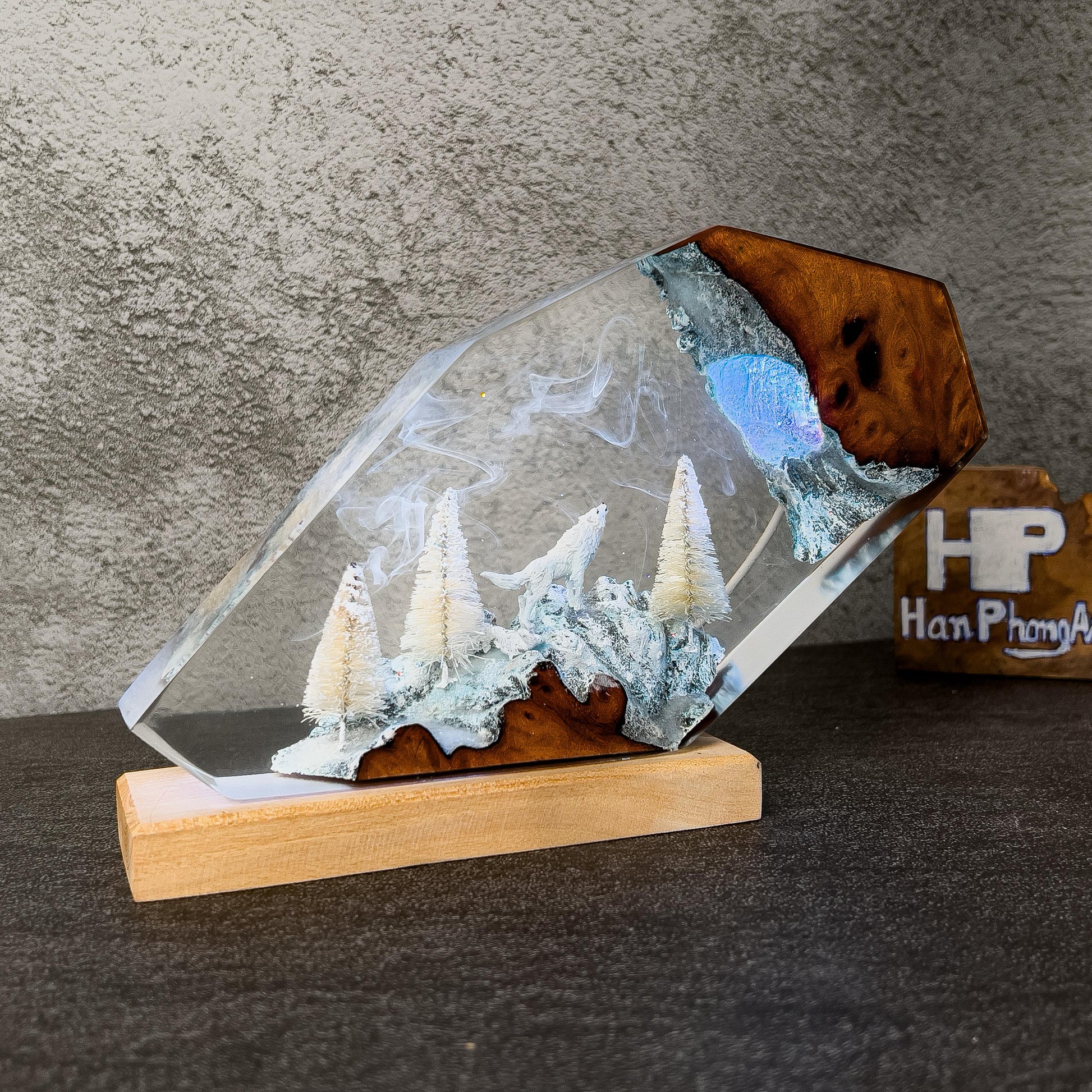 Handmade Winter Wolf Resin Epoxy Lamp