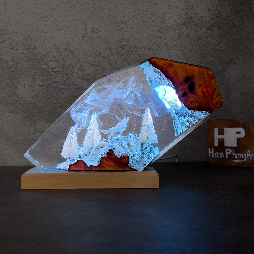 Handmade Winter Wolf Resin Epoxy Lamp