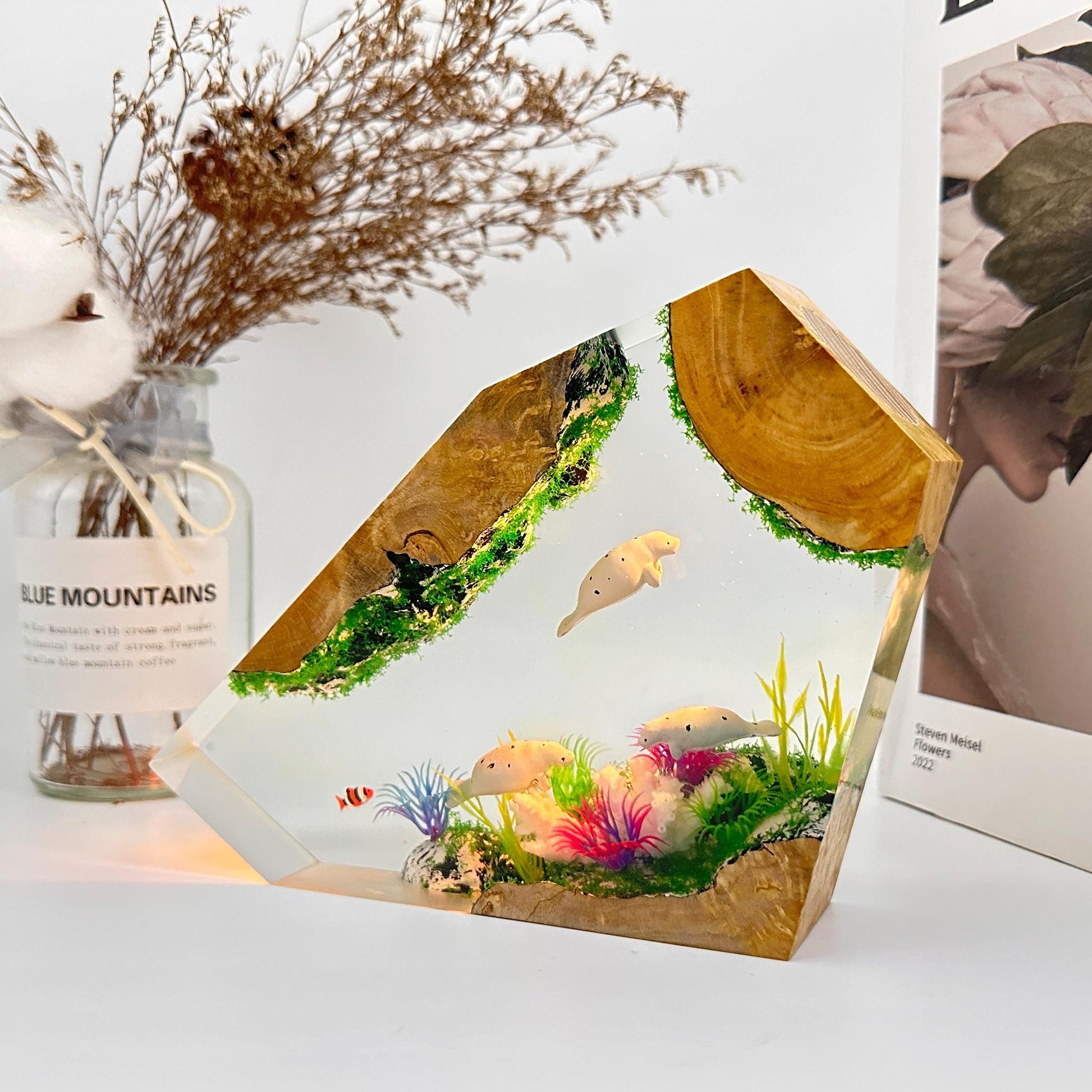 Manatee Ocean Epoxy Resin Lamp