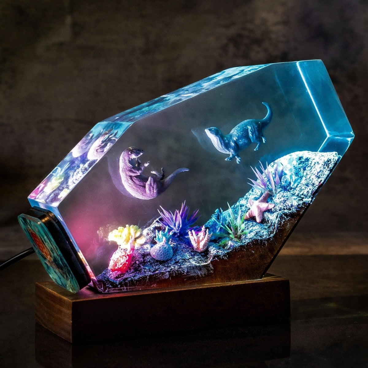 Otter Couple Resin Night Light